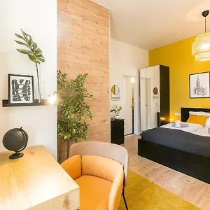 A13- Boutique Apartments, Location, By Bqa , Budapeszt Węgry